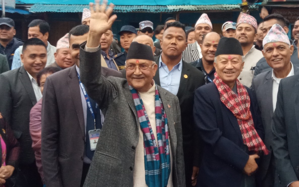 भारतको हेपाहामा नेपाल टुलुटुलु : एमाले अध्यक्ष ओली